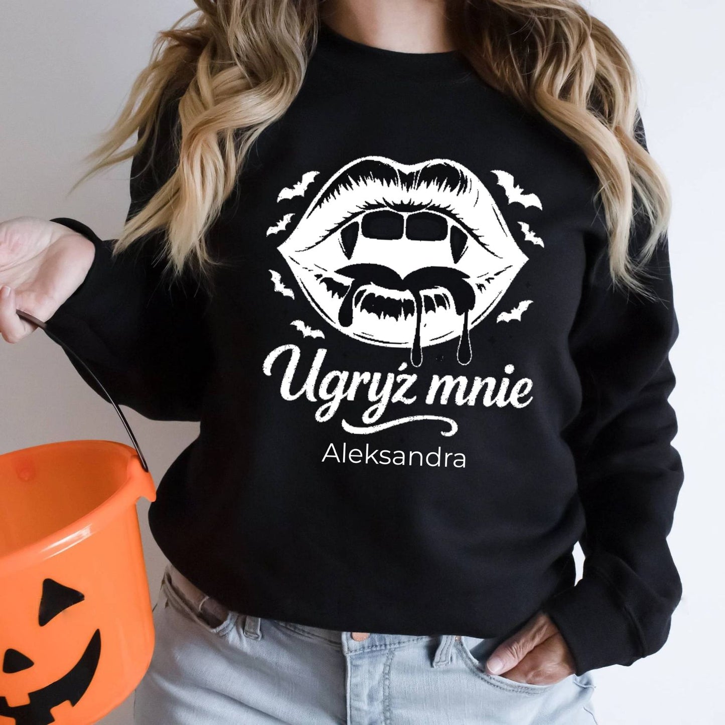 Bluza spersonalizowana „Ugryź mnie” – Halloween Edition z imieniem