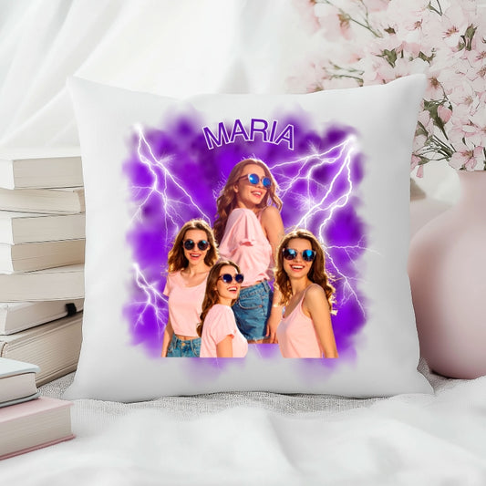 Poduszka Z Imieniem – Personalizowany Prezent z Efektem Piorunów ⚡