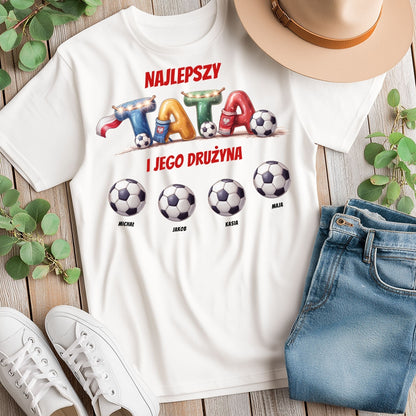 Koszulka: Najlepszy Tata i Jego Drużyna – Personalizowana z Piłkami i Imionami