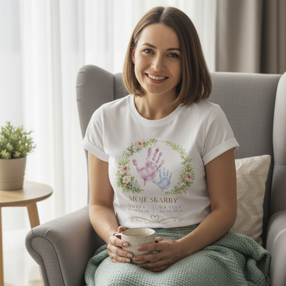 Personalizowana koszulka dla Mamy „Moje Skarby” z imionami i datą urodzenia – odcisk dłoni dziecka – prezent na Dzień Matki