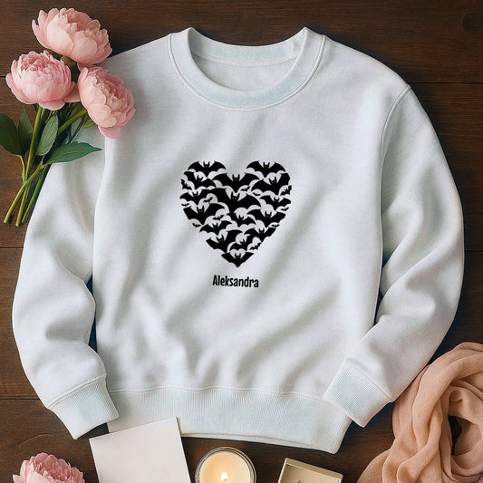 Bluza Halloween „Serce z Nietoperzy” – personalizowana bluza Unisex