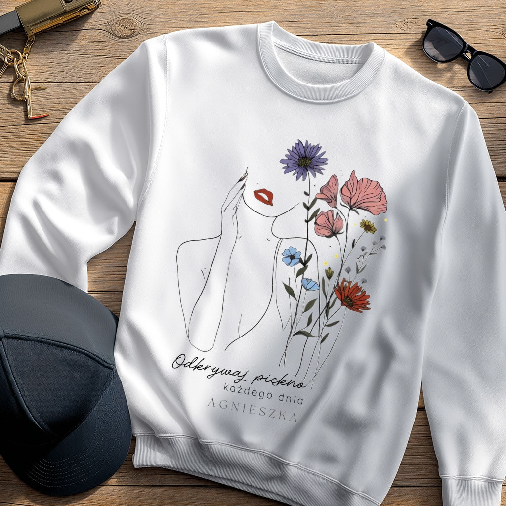 Personalizowana Bluza "Odkrywaj Piękno" – Twoje Imię, Estetyczny Line Art z Kwiatami, Wyjątkowy Prezent dla Niej